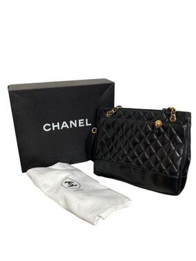 Chanel Quilted Lambskin Chain Shoulder Bag Tote Black